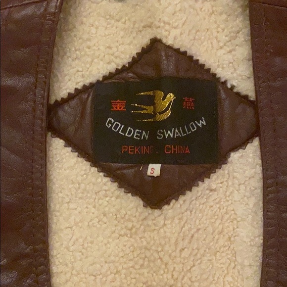 Amazing vintage vest, leather size small - Picture 2 of 4